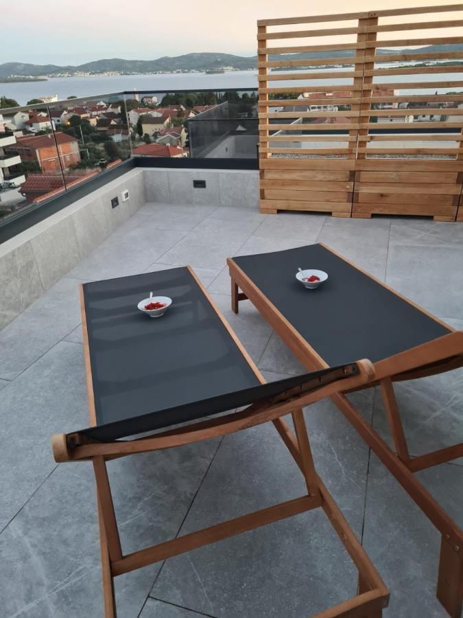 Apartment Rose Garden Sveti Filip i Jakov Exterior photo